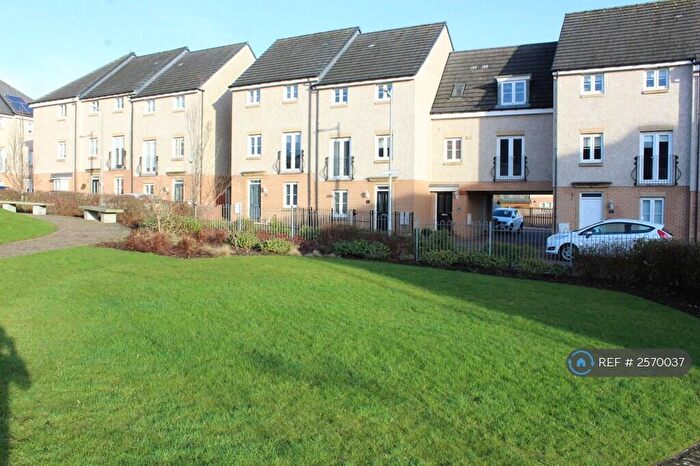 2 Bedroom Terraced House To Rent In Hoy Gardens, Motherwell, ML1