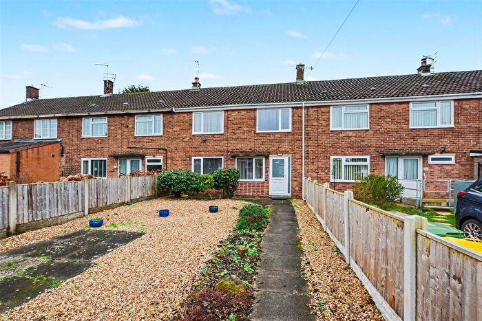 3 Bedroom Terraced House For Sale In Longlands Road, Beeston Rylands, Nottingham, NG9