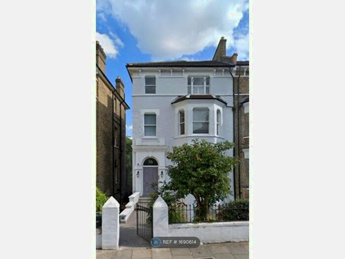 2 Bedroom Flat To Rent In Anerley Park, London, SE20