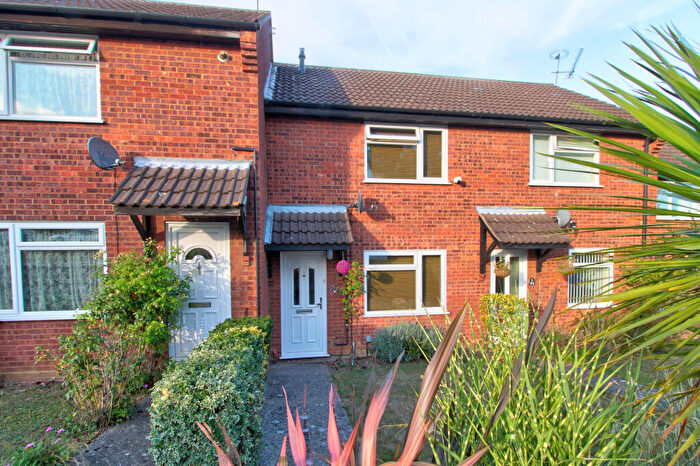 2 Bedroom Terraced House For Sale In Belmont Road, Ipswich, IP8