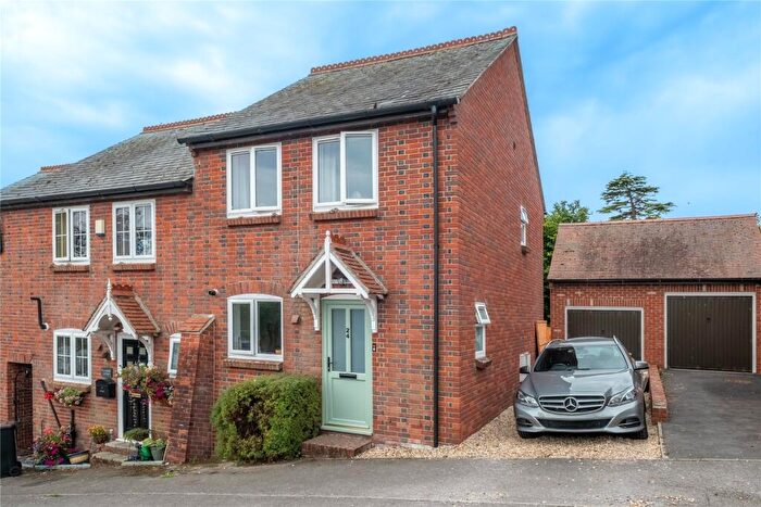 3 Bedroom End Of Terrace House For Sale In Milborne St Andrew, Blandford Forum, Dorset, DT11