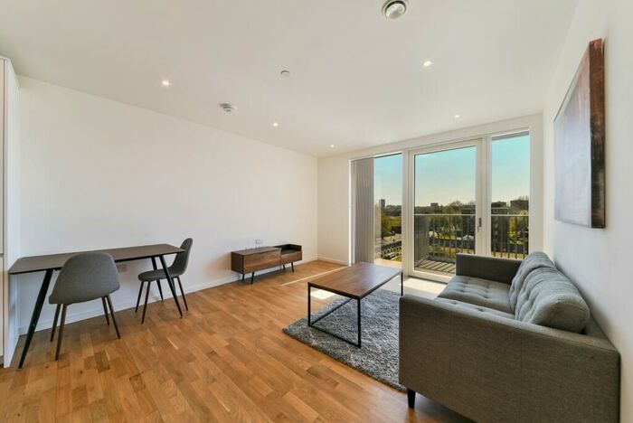 1 Bedroom Apartment To Rent In Lacewood Apartments, Deptford Landings, London, SE8