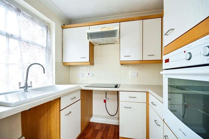 1 Bedroom Retirement Property To Rent In Deans Mill Court, The Causeway, Canterbury, CT1