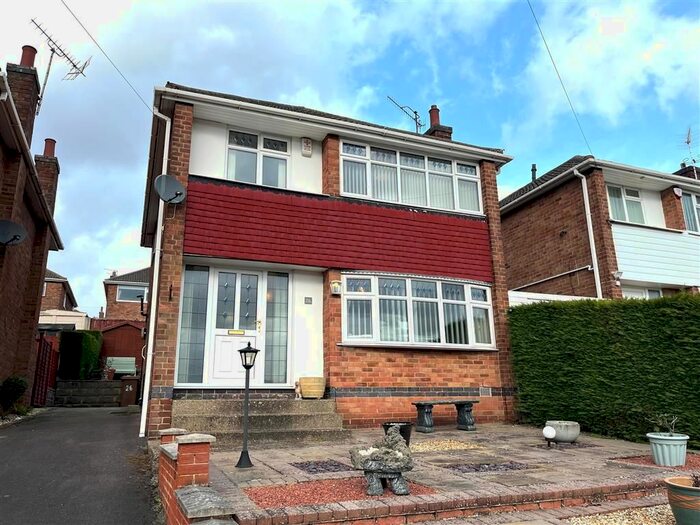 3 Bedroom Property To Rent In Abbotsbury Close, Rise Park, Nottingham, NG5