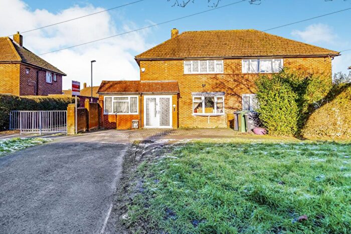 3 Bedroom Semi-Detached House For Sale In Cator Crescent, Croydon, Surrey, CR0