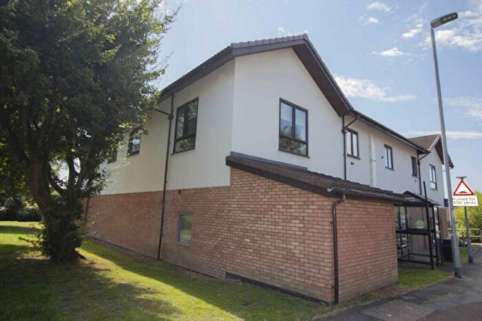 2 Bedroom Apartment For Sale In Acacia View, BA11