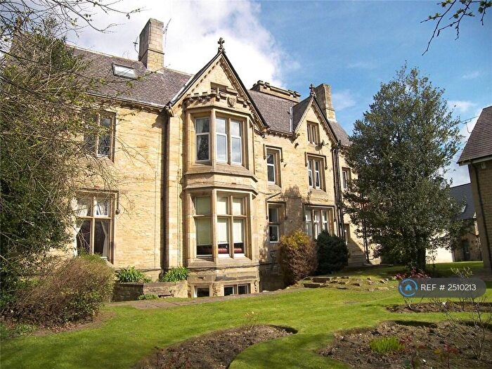 1 Bedroom Flat To Rent In Kirkstall Lane, Leeds, LS6