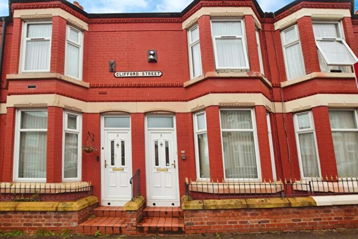 2 Bedroom Terraced House To Rent In Clifford Street, Birkenhead, CH41
