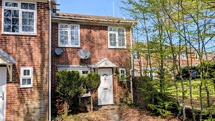 3 Bedroom End Terrace House For Sale In Mill Chase Road, Bordon, Hampshire, GU35