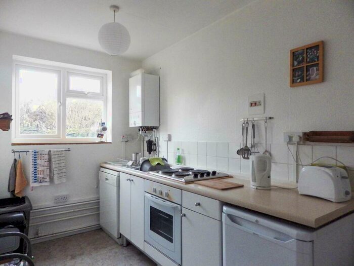 2 Bedroom Apartment To Rent In Bridge Street, Witney, Oxfordshire, OX28