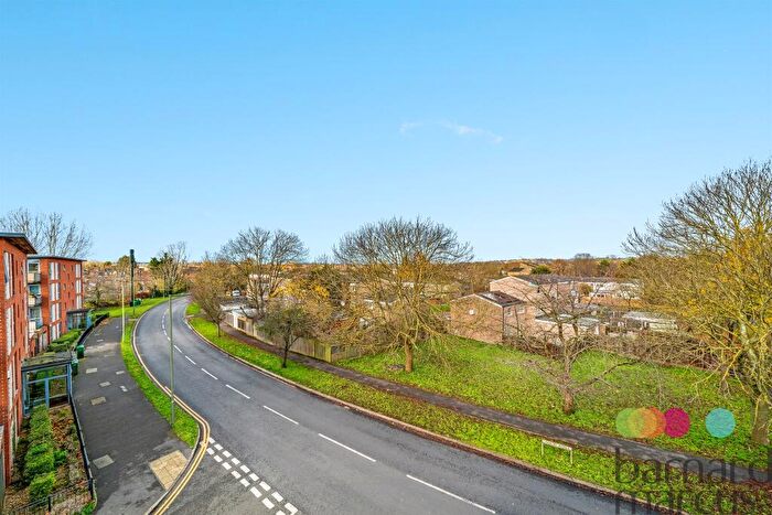 2 Bedroom Flat For Sale In Lanacre Avenue, London, NW9