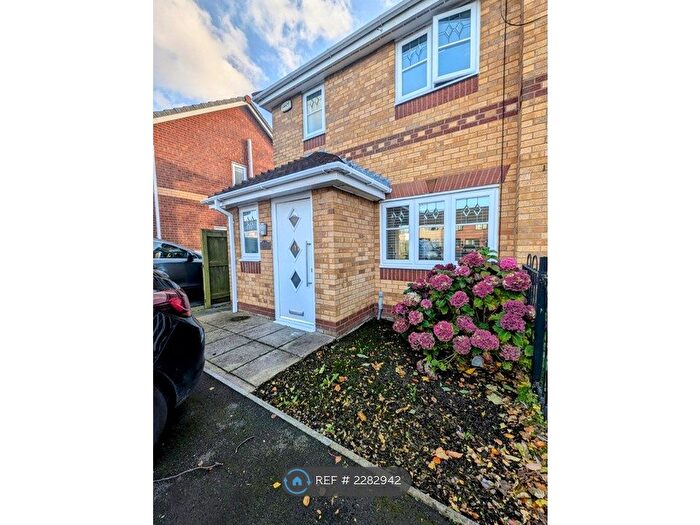 3 Bedroom Semi-Detached House To Rent In Kendal Mews, Kirkby, Liverpool, L33