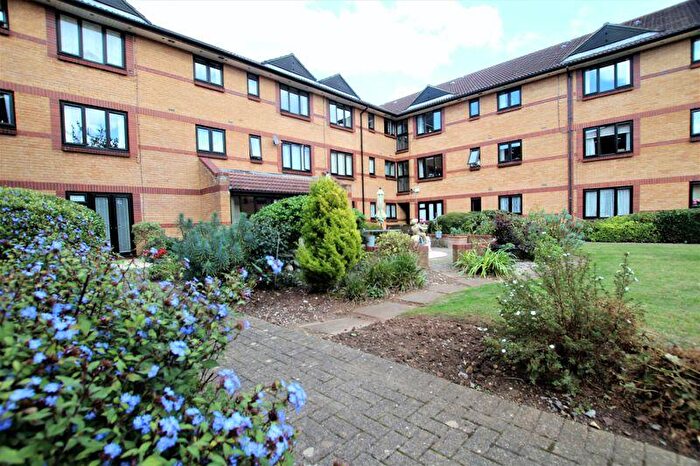 1 Bedroom Retirement Property For Sale In Avonlea Court Cloverdale Drive, Longwell Green Bristol, BS30