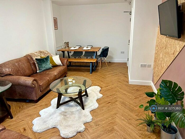 7 Bedroom Terraced House To Rent In Lawrence Road, Liverpool, L15