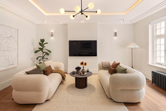 1 Bedroom Flat For Sale In St. James's Street, London, SW1A