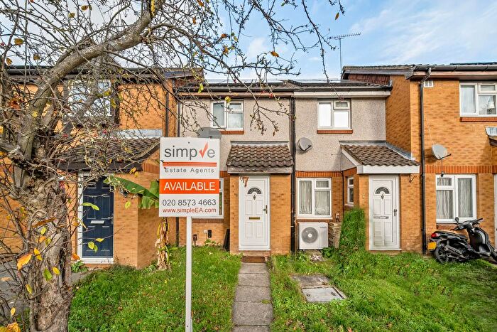 2 Bedroom Terraced House For Sale In Abbey Close, Hayes, UB3