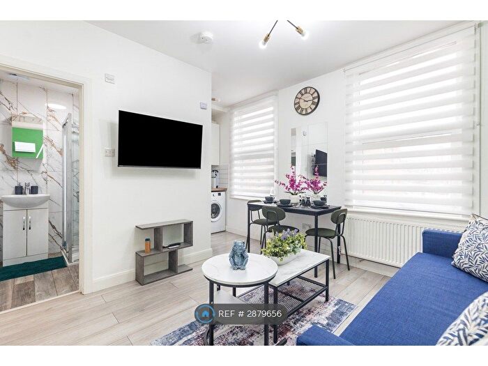 1 Bedroom Flat To Rent In St Ann's Road, London, N15