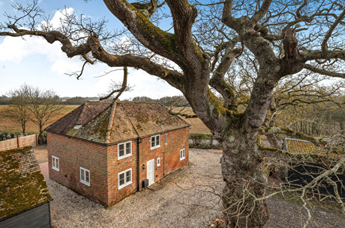 4 Bedroom Detached House For Sale In Clay Lane, Chichester, West Sussex, PO18