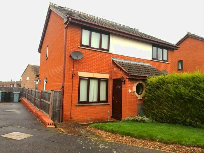 2 Bedroom Semi-Detached House To Rent In Regency Gardens, Grantham, NG31