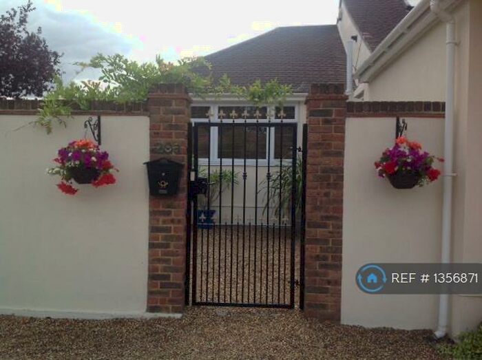 1 Bedroom Flat To Rent In Sidcup, Kent, DA14