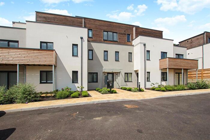 2 Bedroom Apartment To Rent In Alice Court, Burgess Hill, West Sussex, RH15