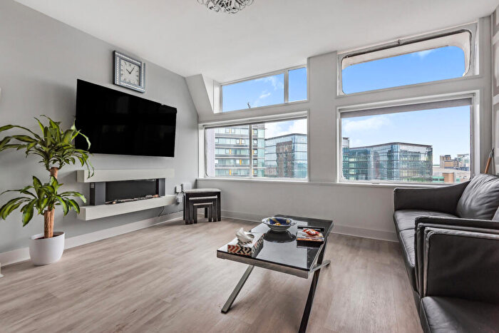 2 Bedroom Apartment To Rent In City Heights, Victoria Bridge Street, Salford, Lancashire, M3