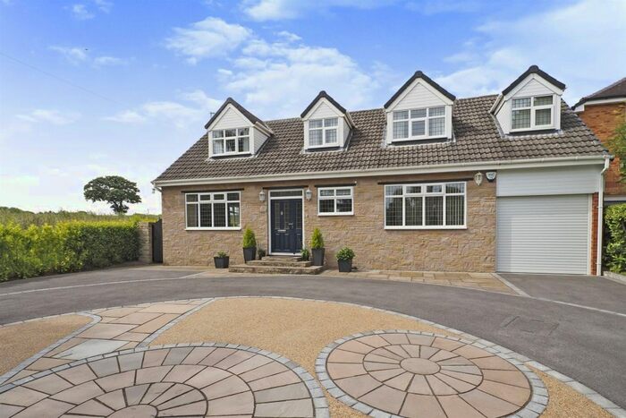 5 Bedroom Detached House For Sale In Applehaigh Lane, Notton, Wakefield, WF4