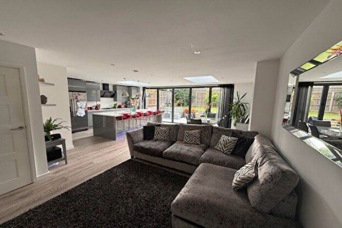 4 Bedroom Property To Rent In The Spinney, Swanley, BR8