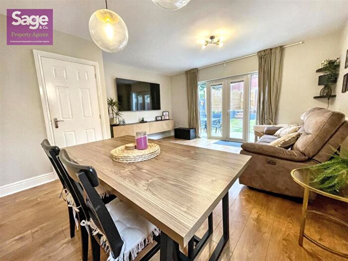 3 Bedroom End Of Terrace House For Sale In High Trees, Risca, NP11