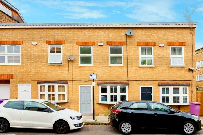 2 Bedroom Terraced House To Rent In Blondin Street, Bow, London, E3