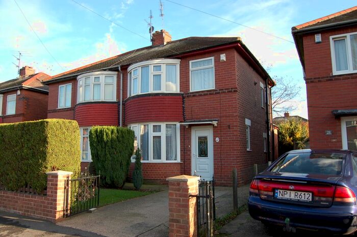 3 Bedroom Semi-Detached House To Rent In Drake Road, Wheatley, Doncaster, DN2