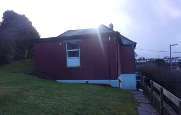 1 Bedroom Flat To Rent In Old Revenue Building, Western Road, PL15