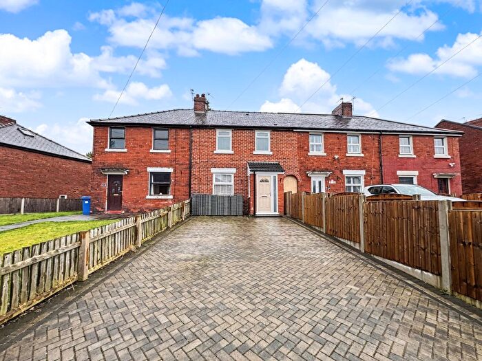 3 Bedroom Terraced House For Sale In Polefield Circle, Prestwich, M25