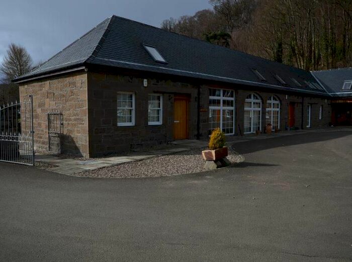 3 Bedroom Semi-Detached House To Rent In Kinfauns, Perth, PH2