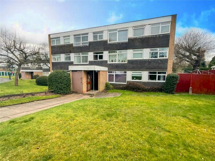 2 Bedroom Apartment To Rent In Trident Close, Sutton Coldfield, West Midlands, B76