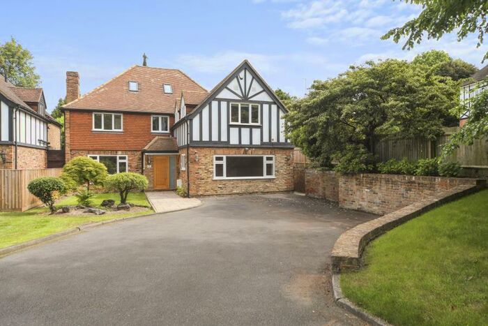 5 Bedroom Terraced House To Rent In Hendon Avenue, Finchley Central, N3