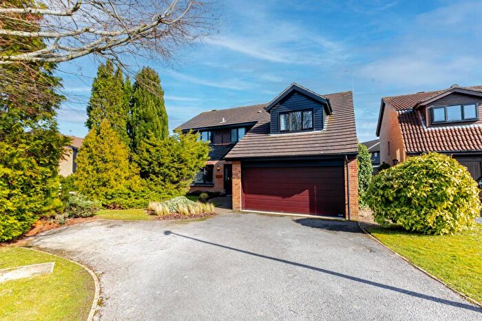 5 Bedroom Detached House For Sale In Ashvale Close, Nailsea, BS48