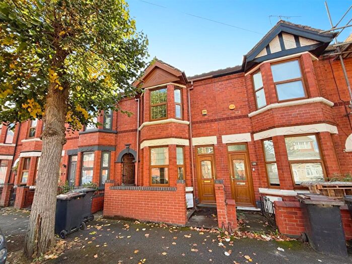 3 Bedroom Terraced House For Sale In Earls Road, Nuneaton, CV11