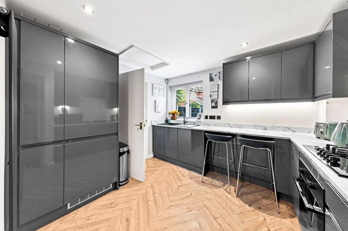 3 Bedroom Detached House For Sale In Elmsett Close, Great Sankey, WA5