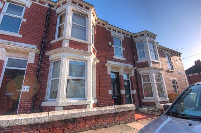 4 Bedroom Maisonette To Rent In Whitefield Terrace, Heaton, Newcastle Upon Tyne, NE6