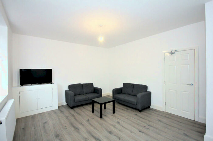 3 Bedroom Terraced House To Rent In Brieryfield Road, Preston, Lancashire, PR1