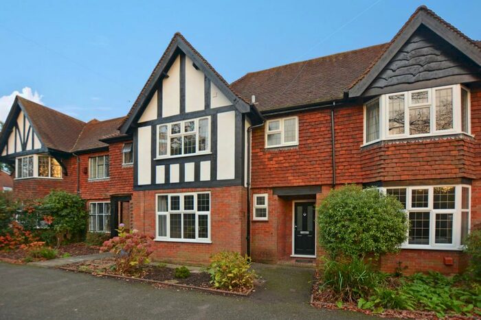 2 Bedroom Terraced House To Rent In Chesham Road, Amersham, HP6