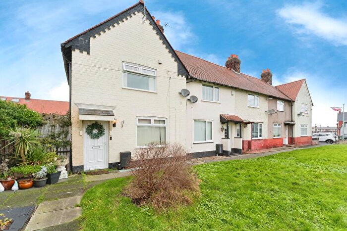 2 Bedroom End Of Terrace House For Sale In Stafford Gardens, Ellesmere Port, CH65