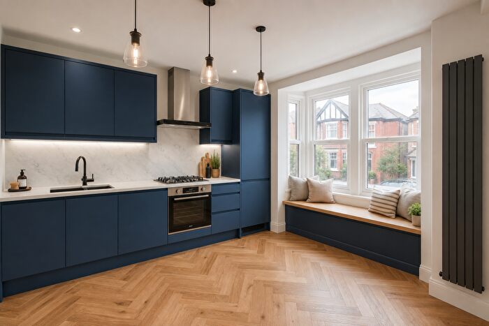 2 Bedroom Flat For Sale In Frederica Road, Bournemouth, Bournemouth Christchurch Poole, BH9