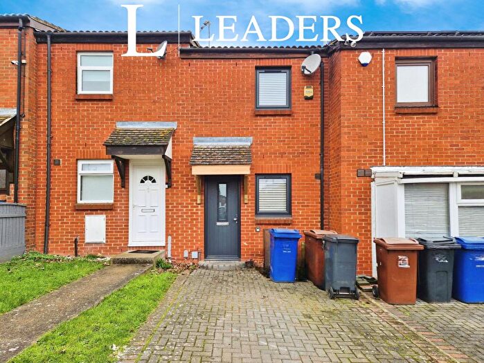 2 Bedroom Terraced House To Rent In Marlow Avenue, Purfleet, RM19