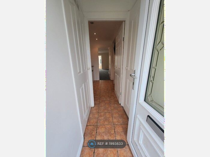 3 Bedroom Terraced House To Rent In Beverley Court, Washington, NE37