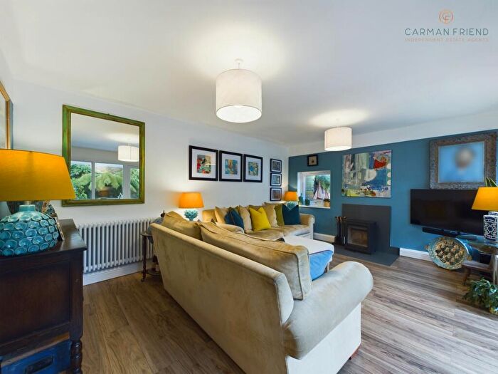 2 Bedroom Bungalow For Sale In The Beeches, Upton, CH2