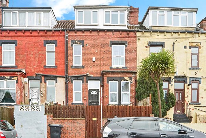 3 Bedroom Terraced House For Sale In Florence Street, Leeds, LS9