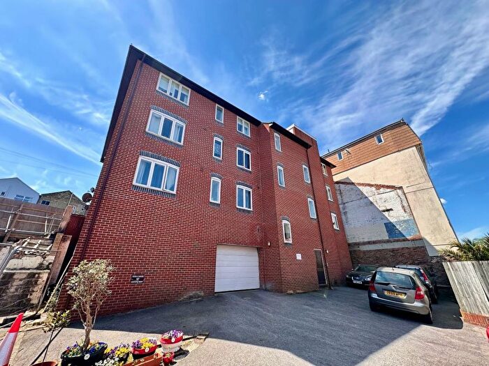 1 Bedroom Flat For Sale In Flat Anglia Court, Norwich Road, Bournemouth, Dorset, BH2