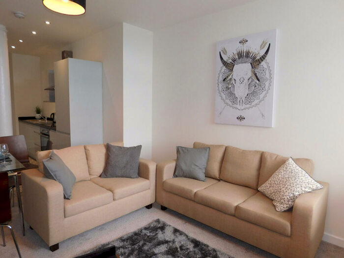 2 Bedroom Apartment To Rent In Manor Row, City Centre, Bradford, BD1